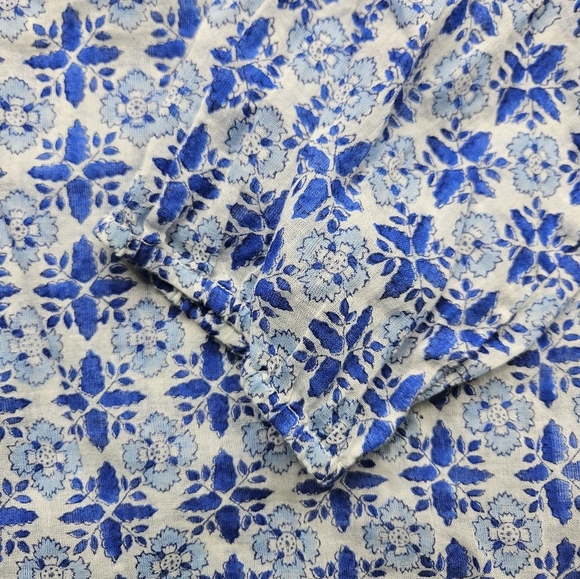 Roller Rabbit Lilian Lucy Top Size Womwn's Small Blue White Blouse - Picture 6 of 12